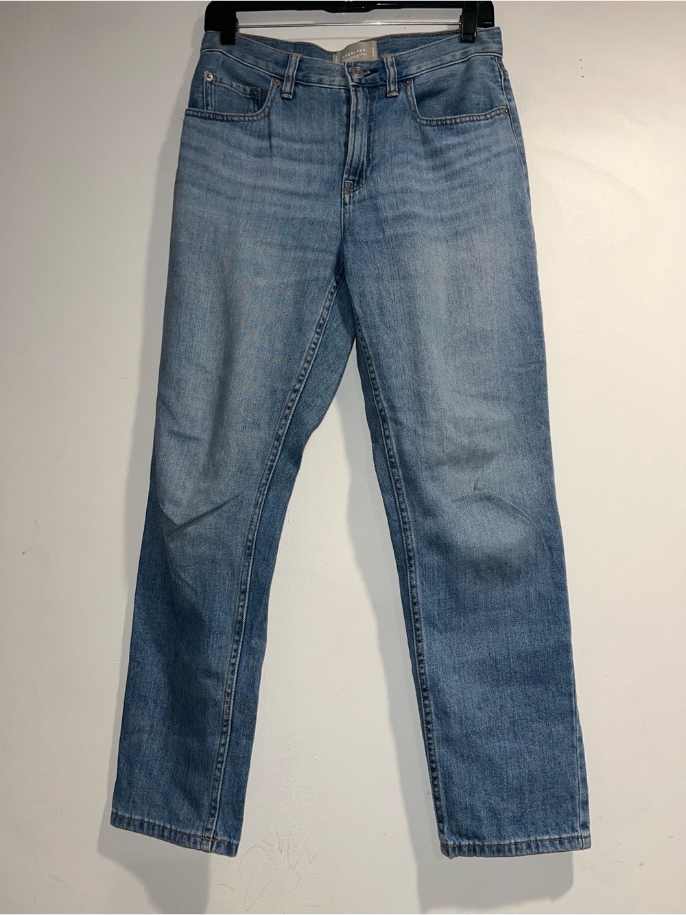 EVERLANE The Super Soft Straight Leg Jean in vintage light blue